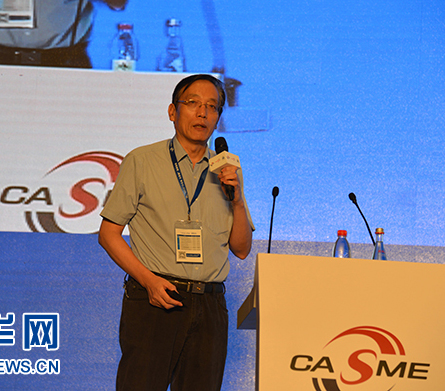 刘世锦：新常态下中国经济不仅仅是增长速度变化