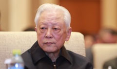 第十一届全国人大副委员长周铁农