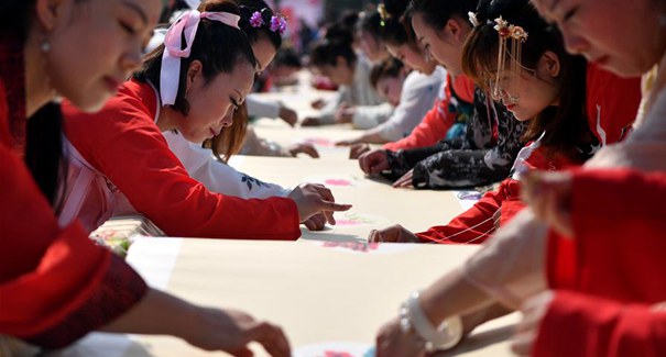 第37届中国洛阳牡丹文化节赏花活动启动