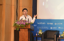 谭阳发表主题演讲