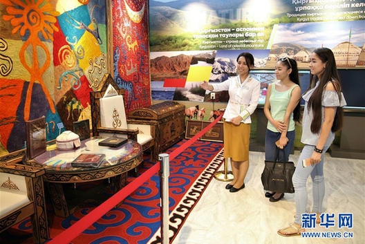 走进阿斯塔纳专项世博会的丝绸之路馆