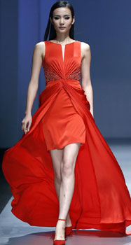 董怀光时装发布