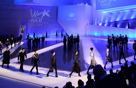 齐鲁国际时装周在山东省美术馆开幕