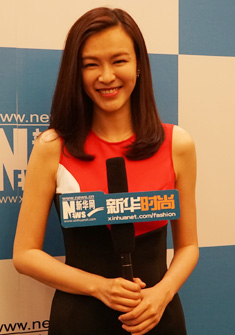 李艾花印寄语：别怕输 年轻就有跌倒的资本