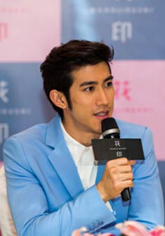 花印女孩湖北收官 李治廷助阵