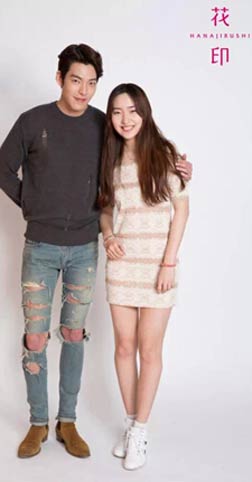 花印女孩邂逅金宇彬 与李易峰合影