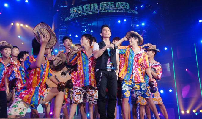 第九届红豆七夕节：任贤齐演唱《对面的女孩看过来》