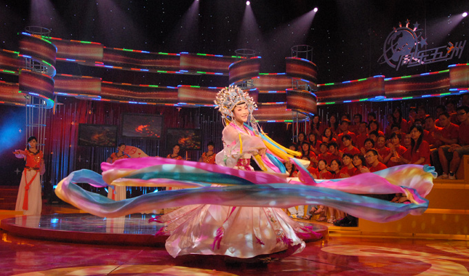 第七届红豆七夕节：李玉刚演绎《贵妃醉酒》