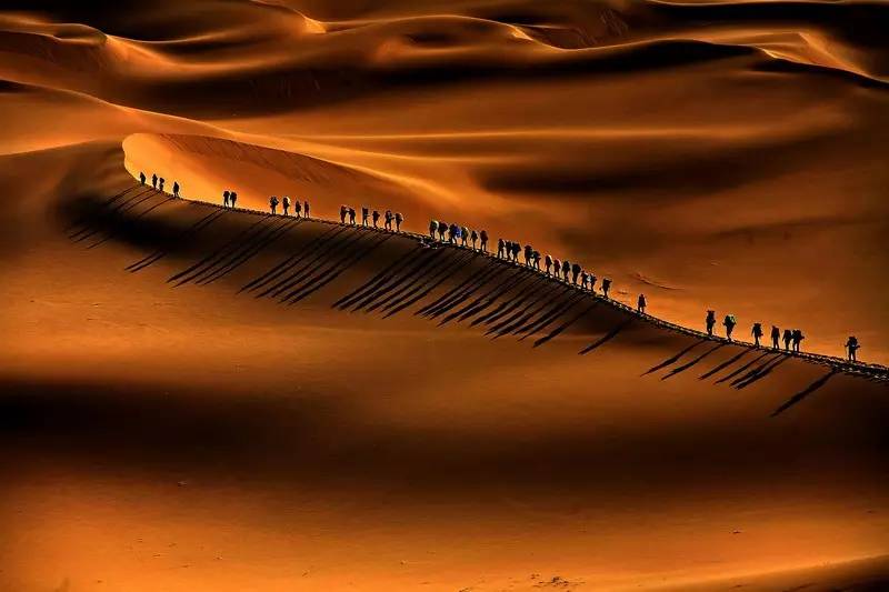 庫木塔格沙漠－傲人的荒漠畫卷