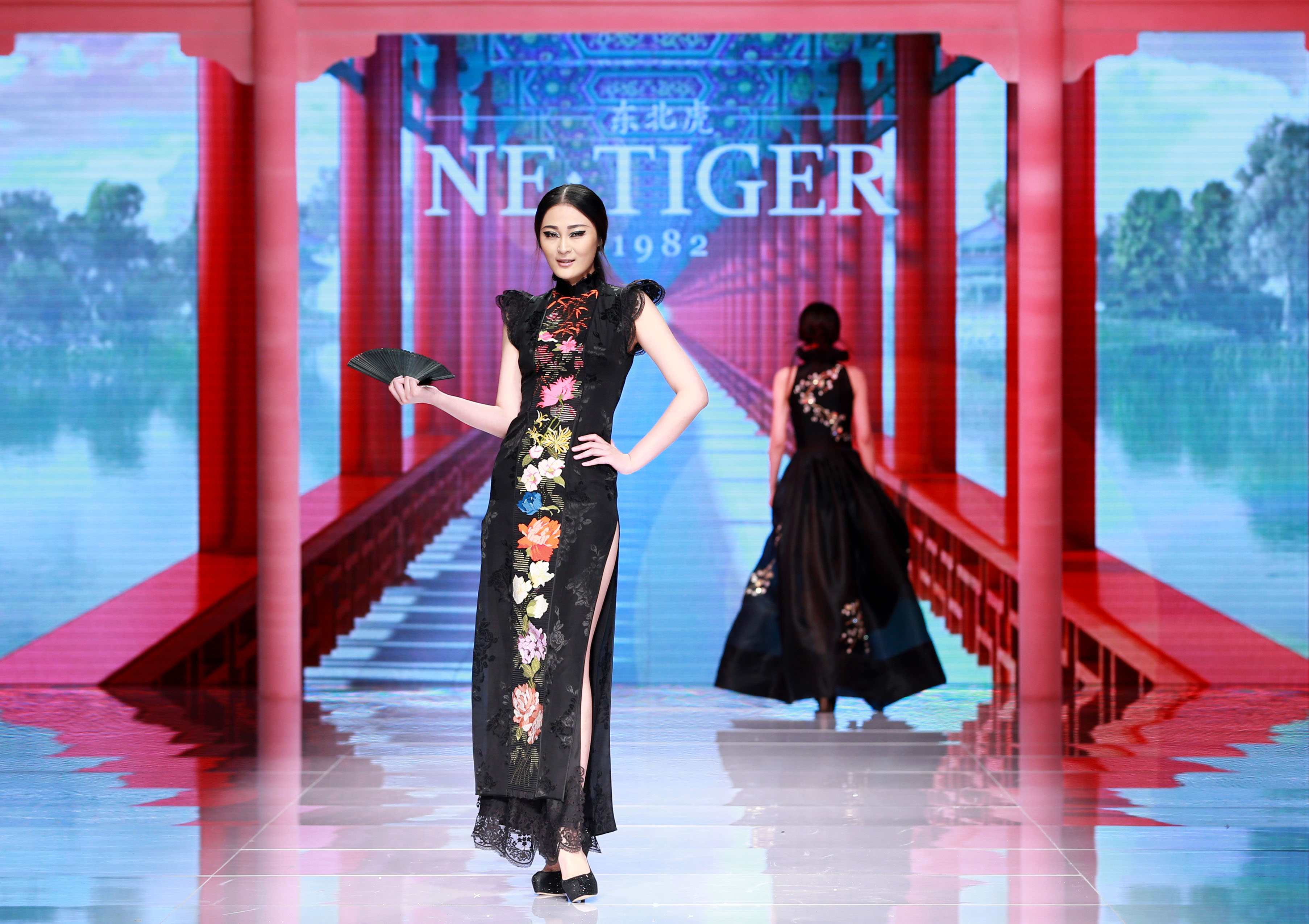 2016春夏中国国际时装周 NE&middot;TIGER东北虎系列发布