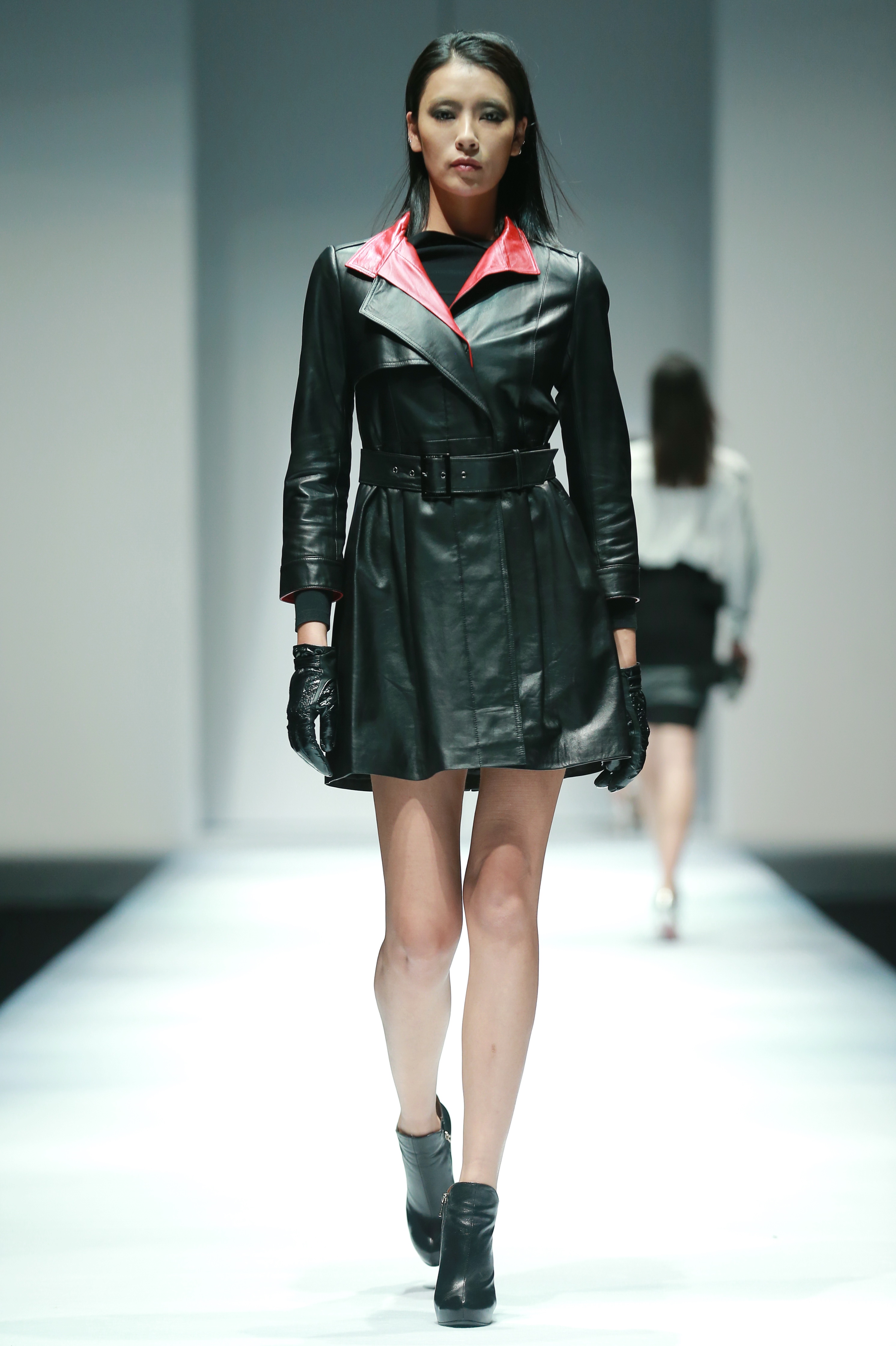 2016春夏系列中国国际时装周 哥本哈根皮草&歌力思联合发布