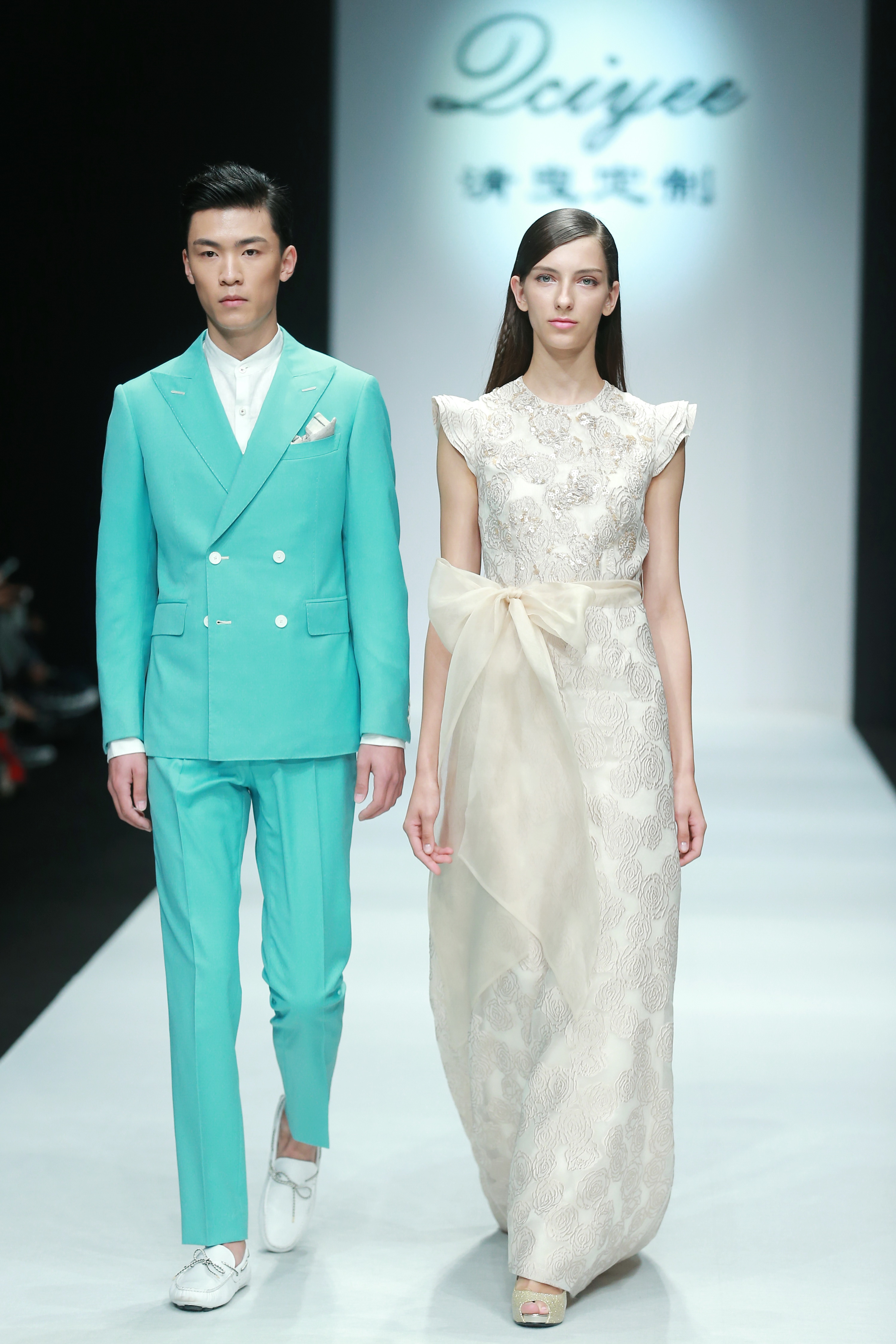 2016春夏系列中国国际时装周 清曳•倩私人定制发布