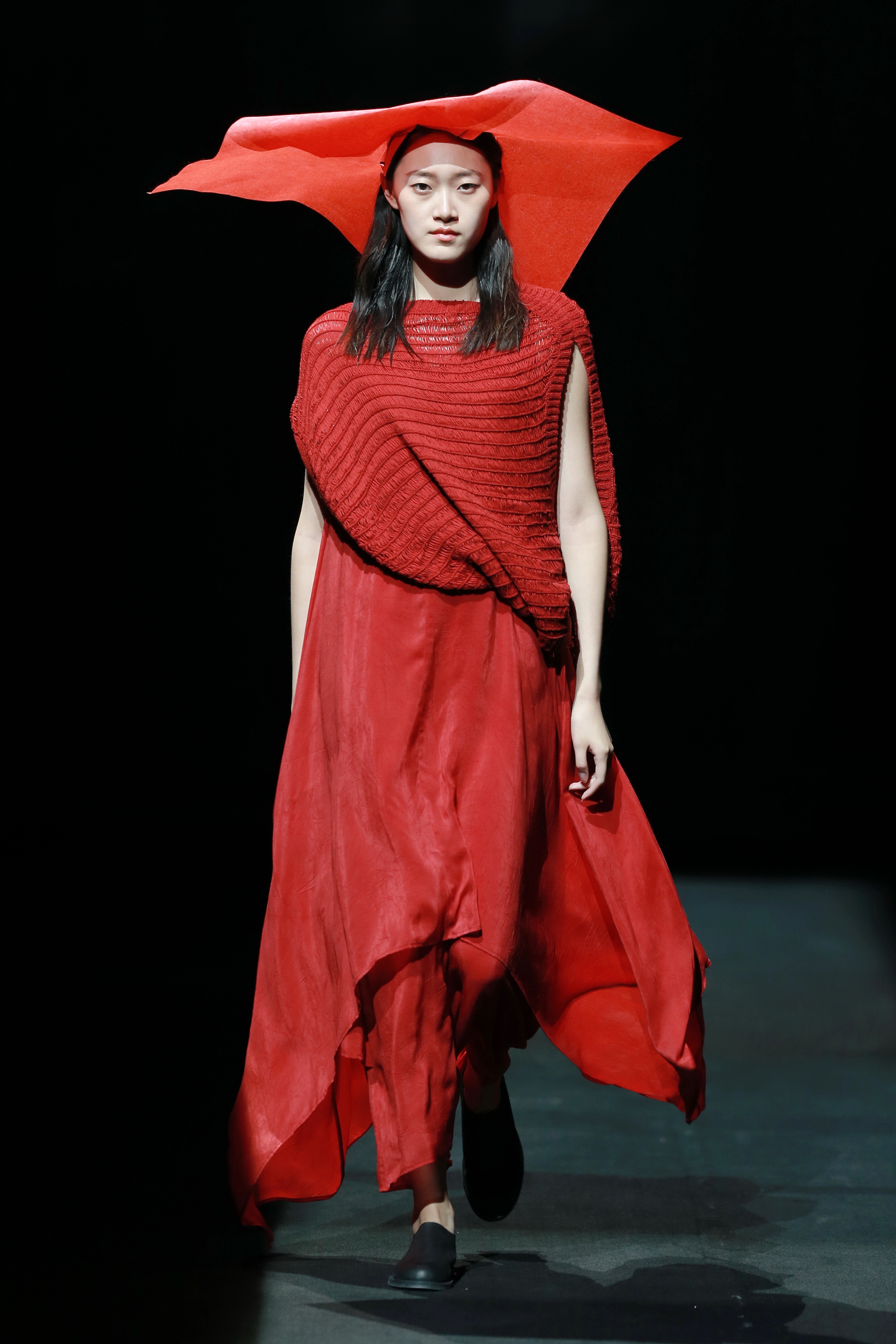 2016春夏中国国际时装周 容子木•李铂楠时装发布会