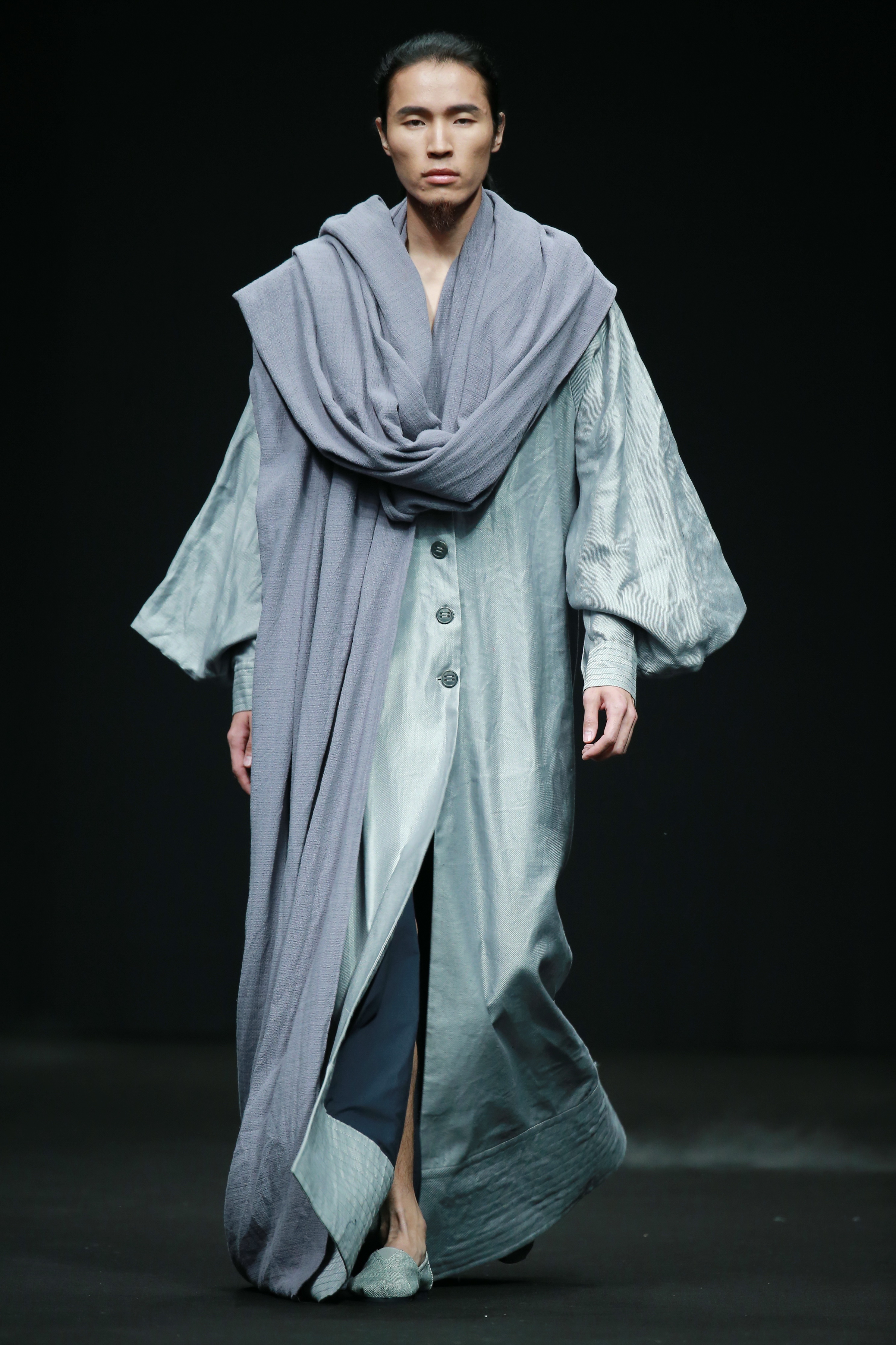 2016春夏中国国际时装周 中纺设计中心·李石勇时装发布