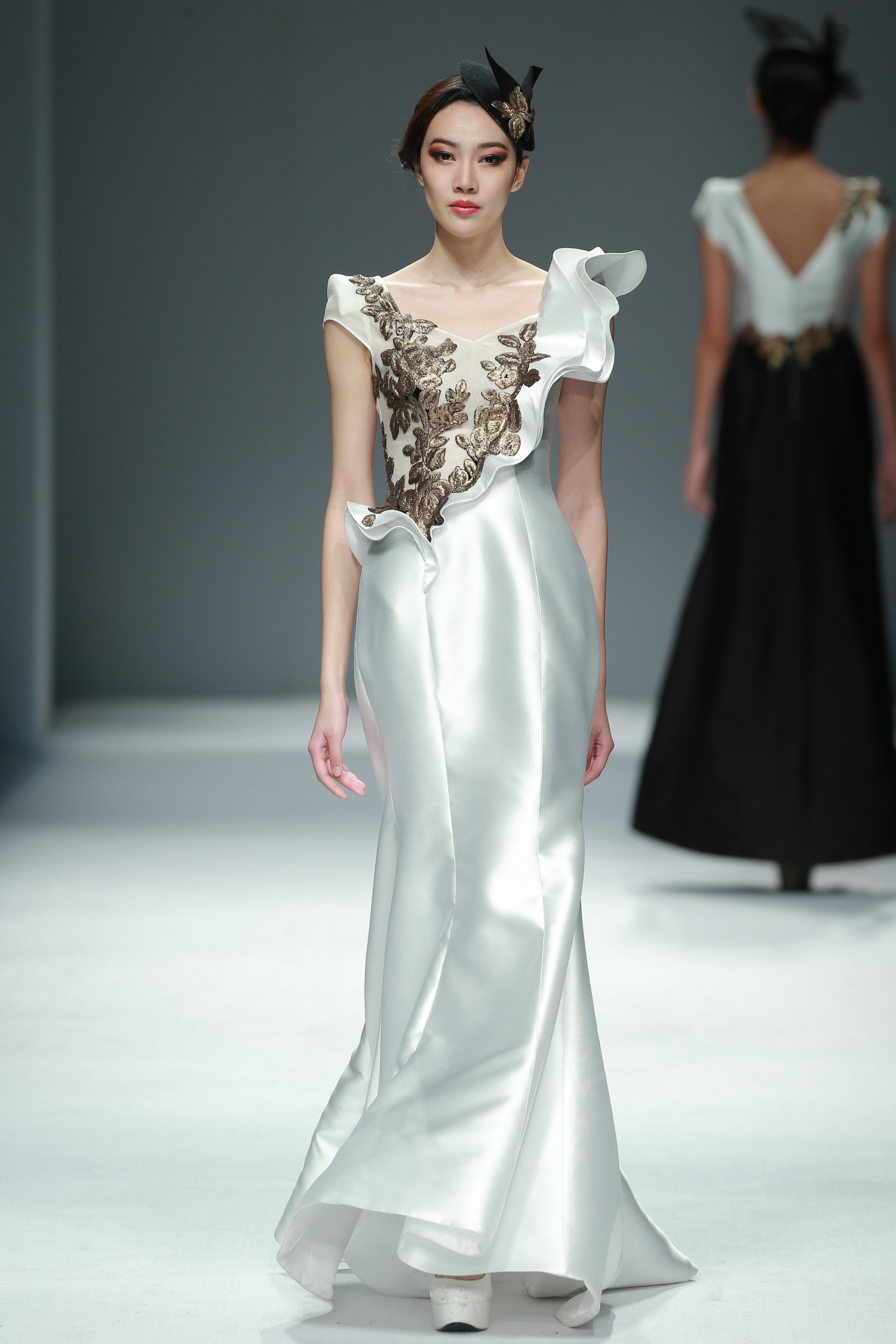 2016春夏中国国际时装周 纺大惟尚·孙菊香时装发布