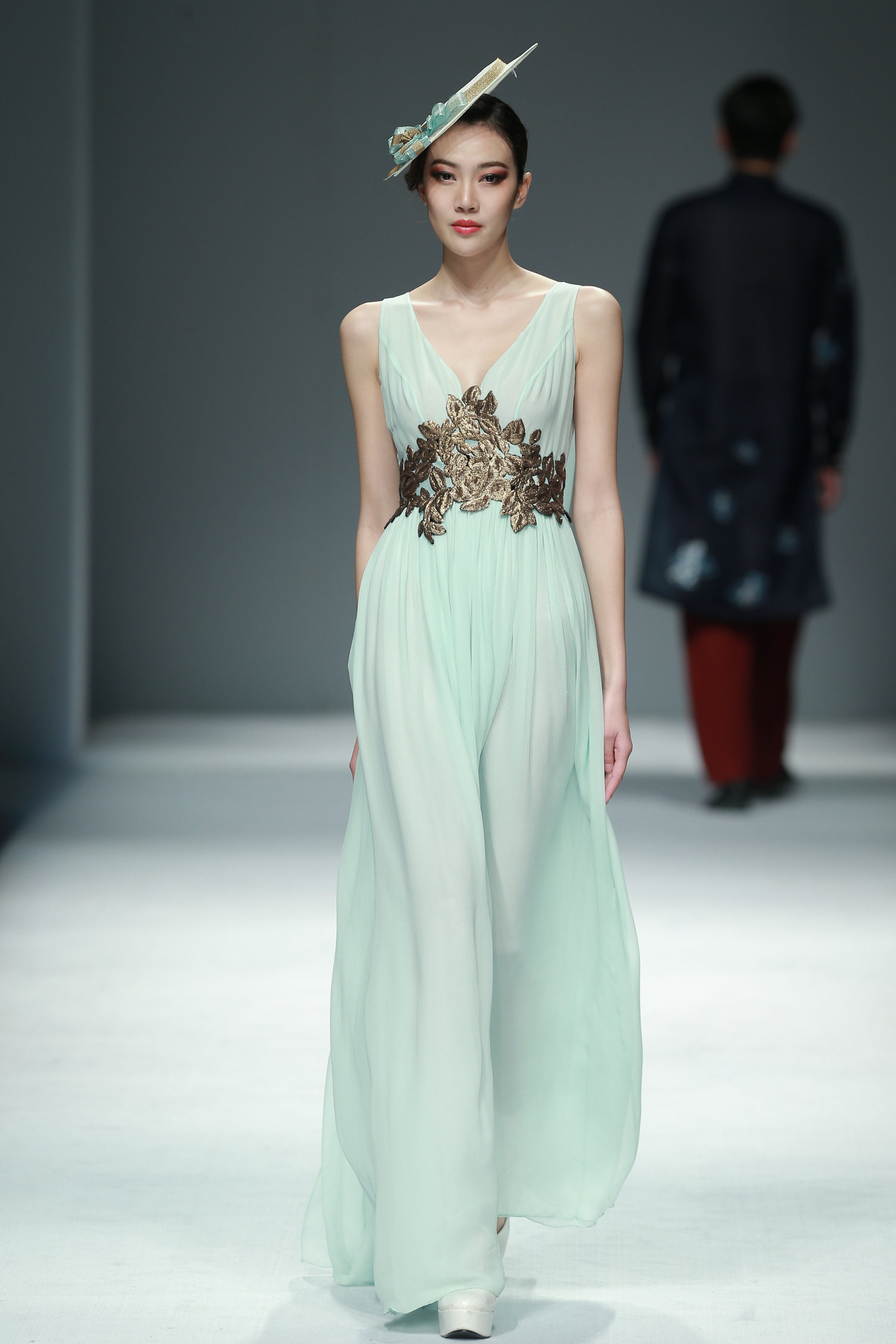 2016春夏中国国际时装周 纺大惟尚·孙菊香时装发布