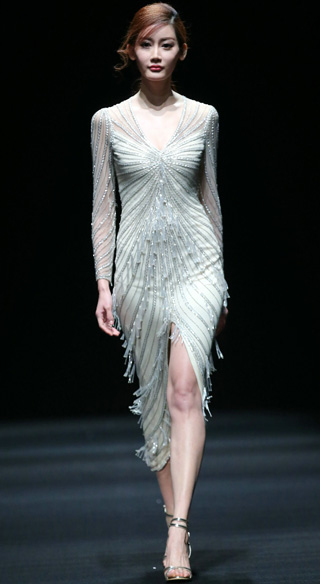 ALLAN CAI&middot;蔡中涵2016春夏婚纱晚礼服发布