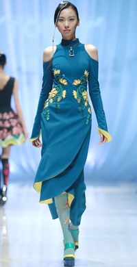 东丽·刘薇时装系列发布