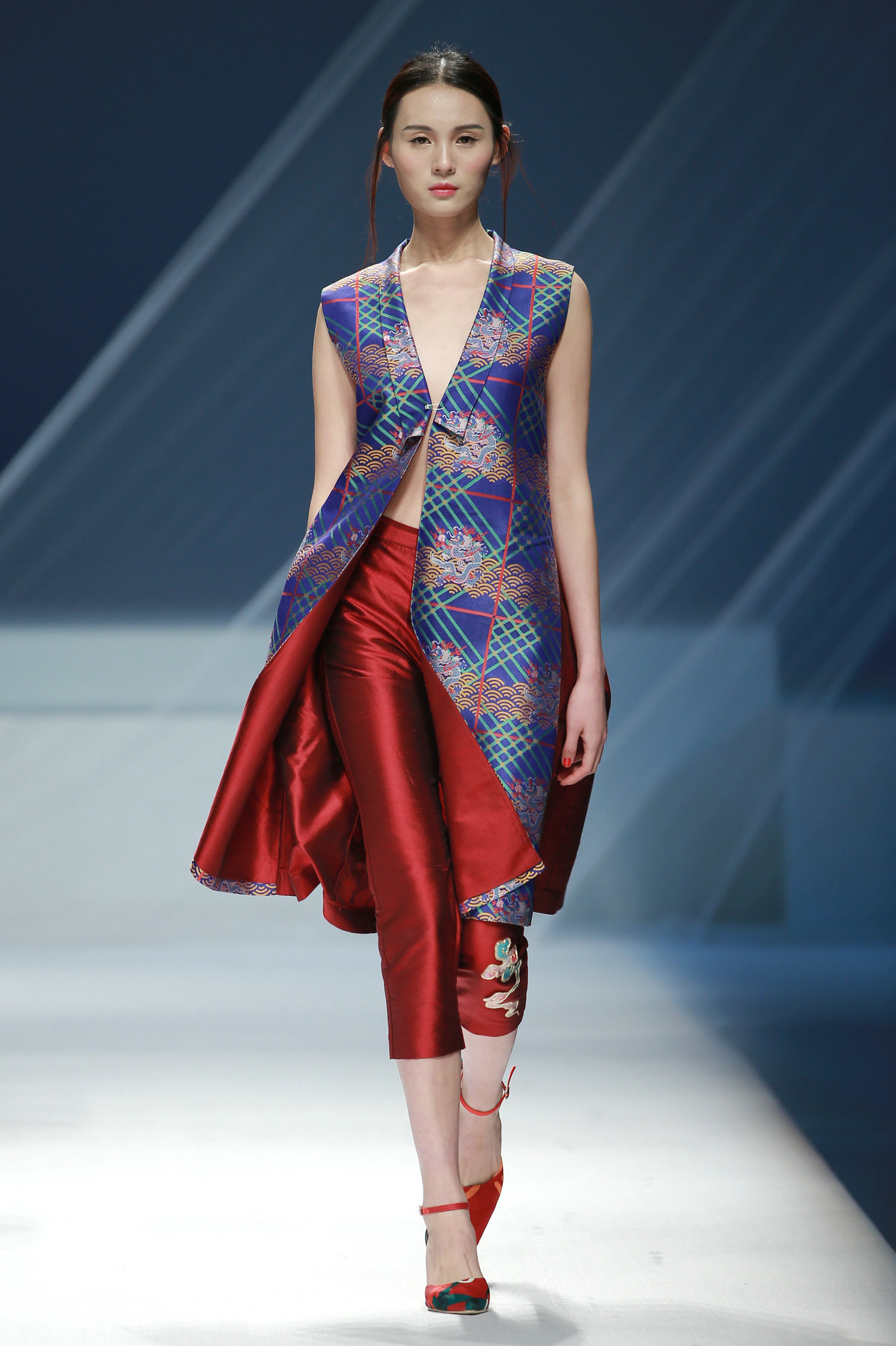 2016春夏系列中国国际时装周 GaryWat·屈汀南时装发布