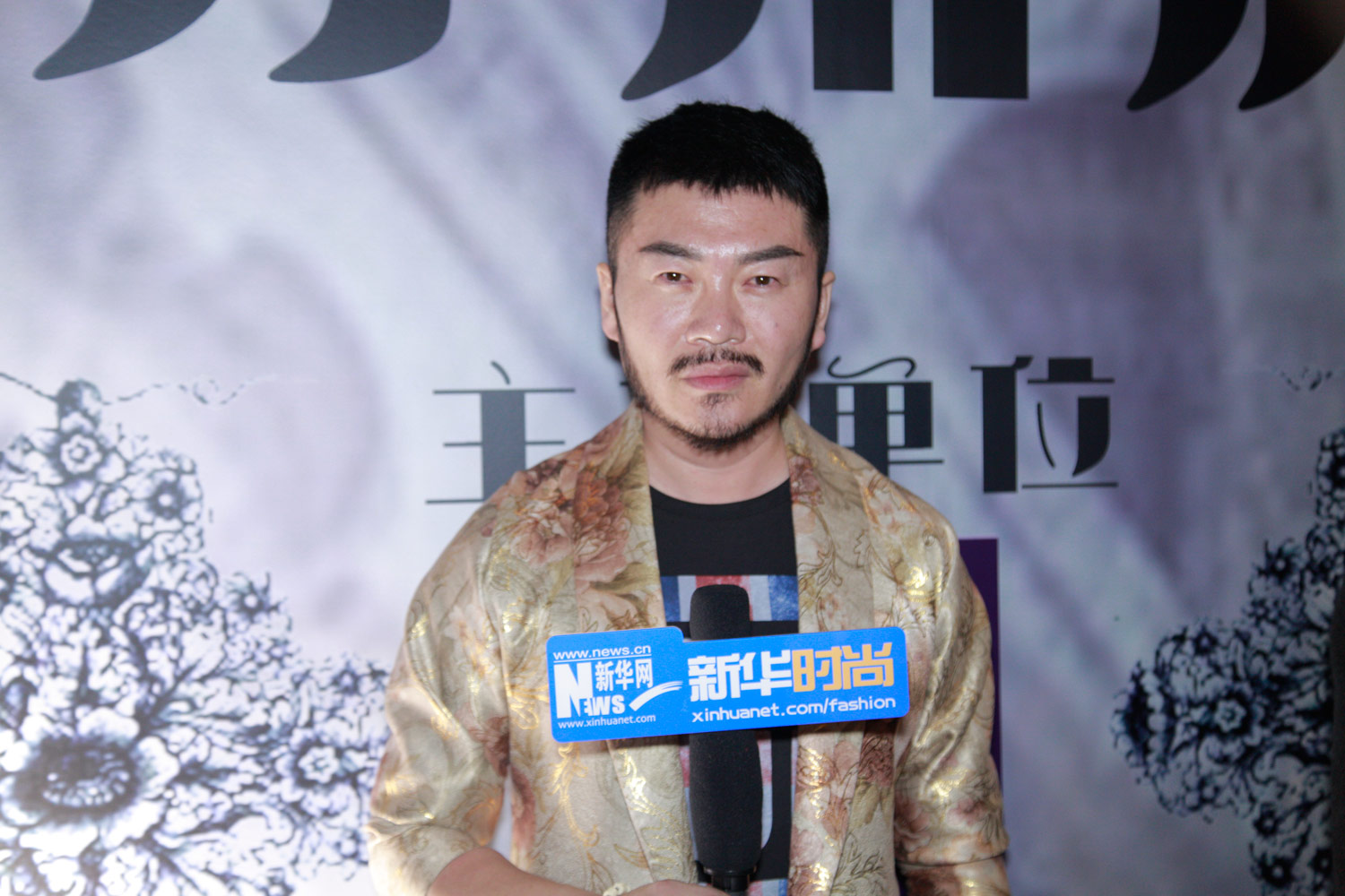 SHEGUANG HU高级定制品牌创始人 胡社光接受新华时尚访问