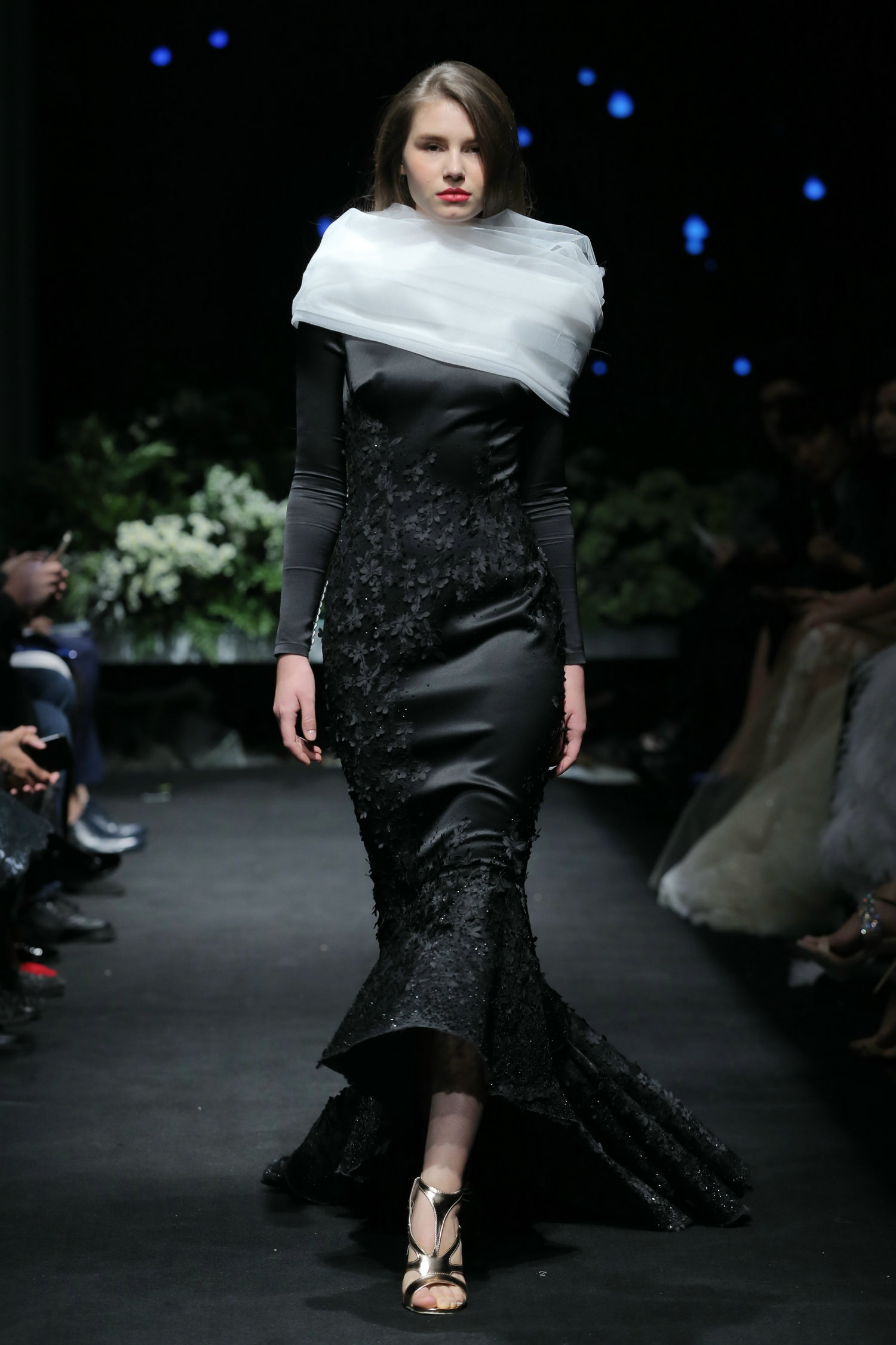 2016春夏系列中国国际时装周 Shenbai深白高级礼服婚纱发布