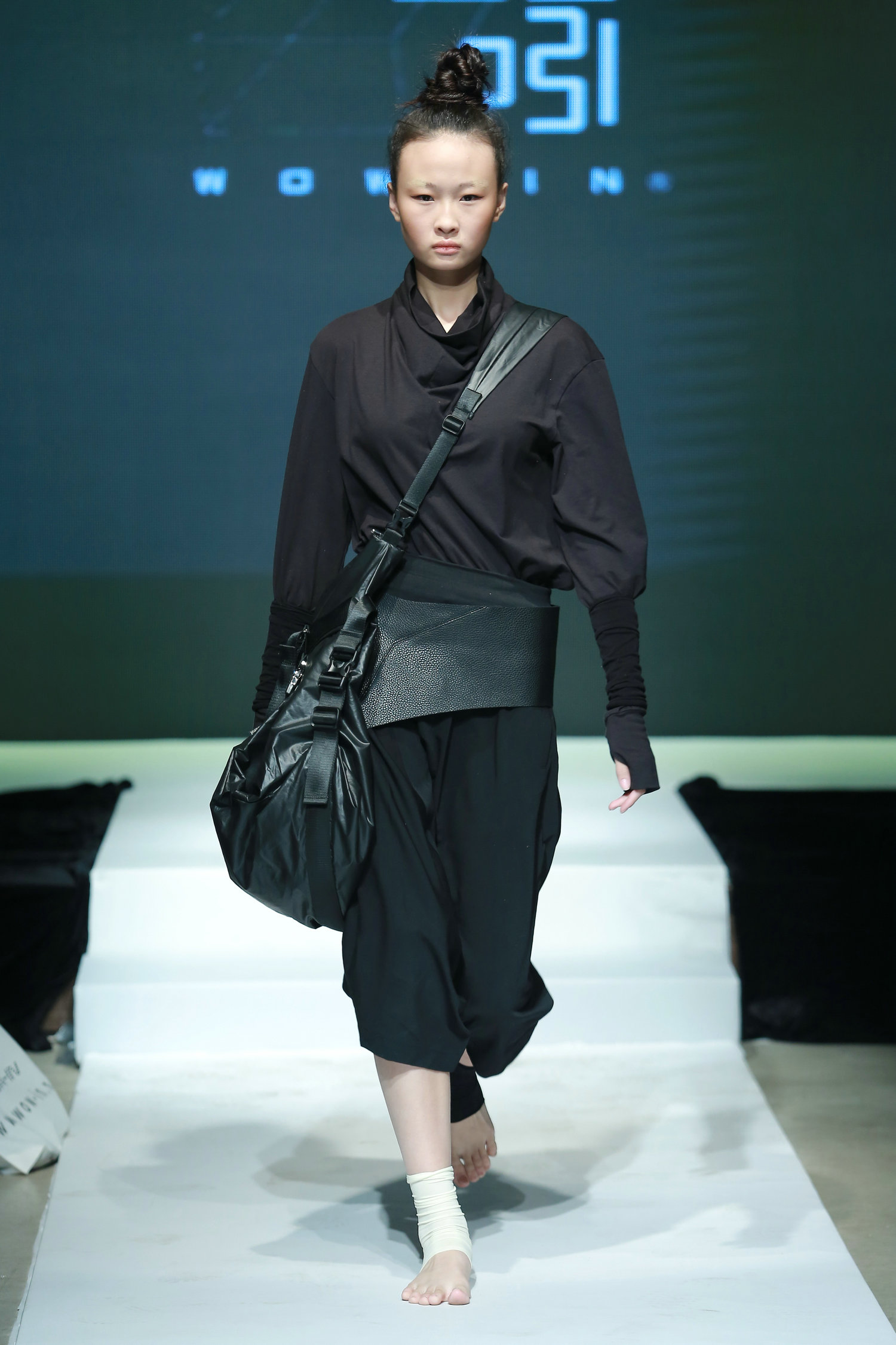 2016春夏系列中国国际时装周 WOW-IN·刘盛毅手袋发布