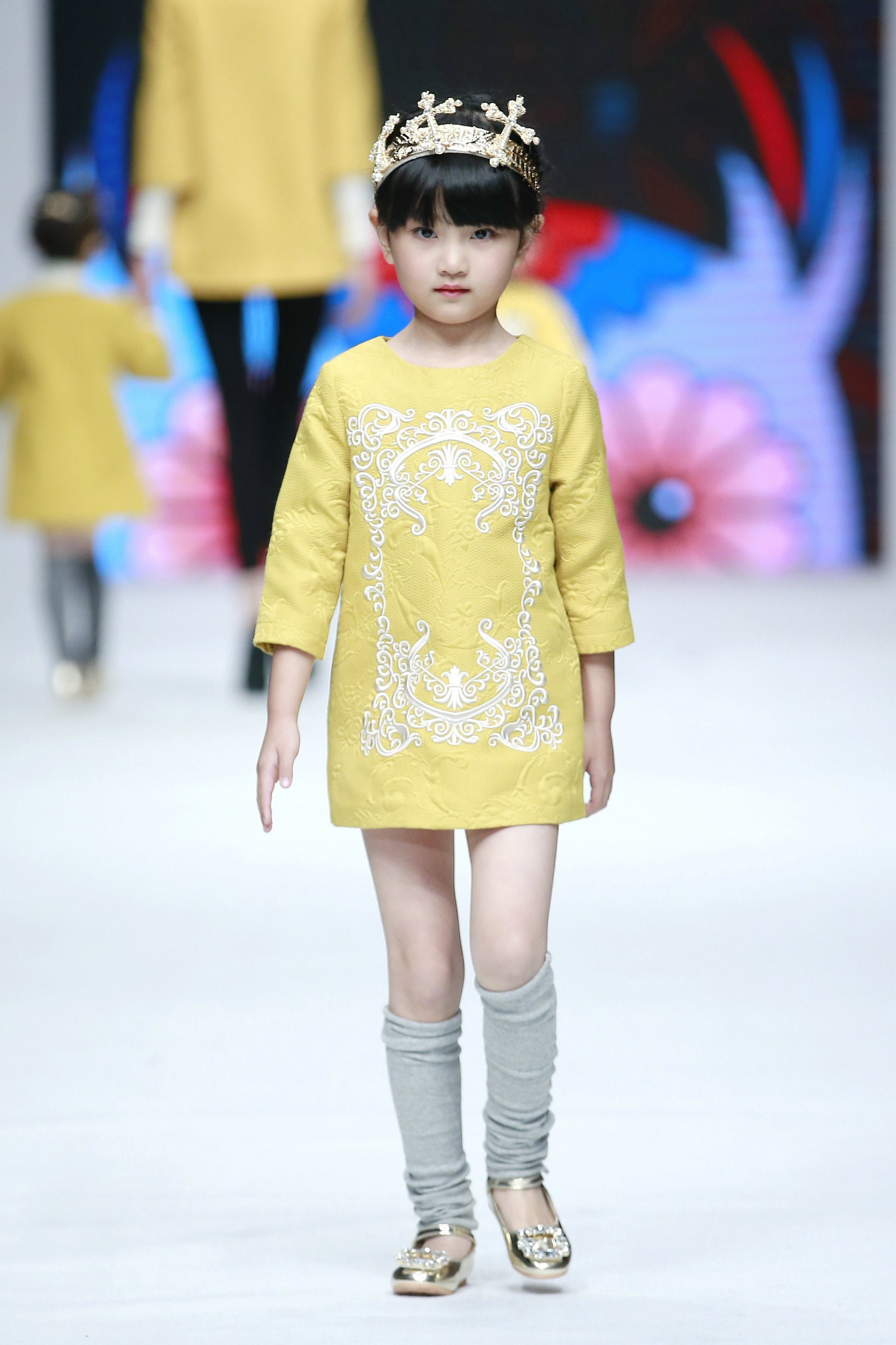 2016春夏系列中国国际时装周 优佳亲子装发布