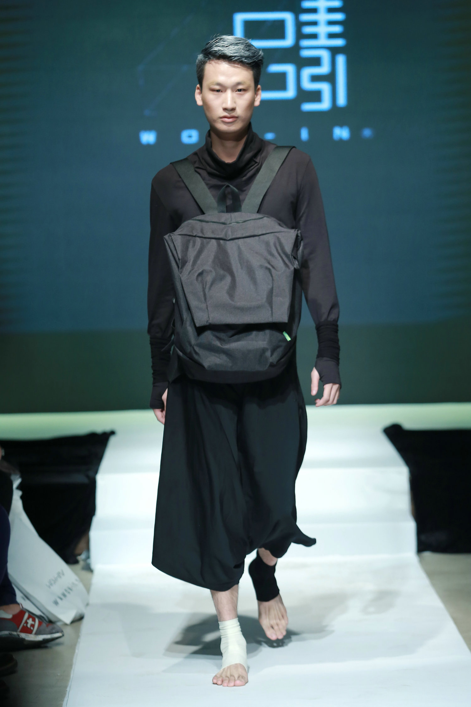 2016春夏系列中国国际时装周 WOW-IN·刘盛毅手袋发布