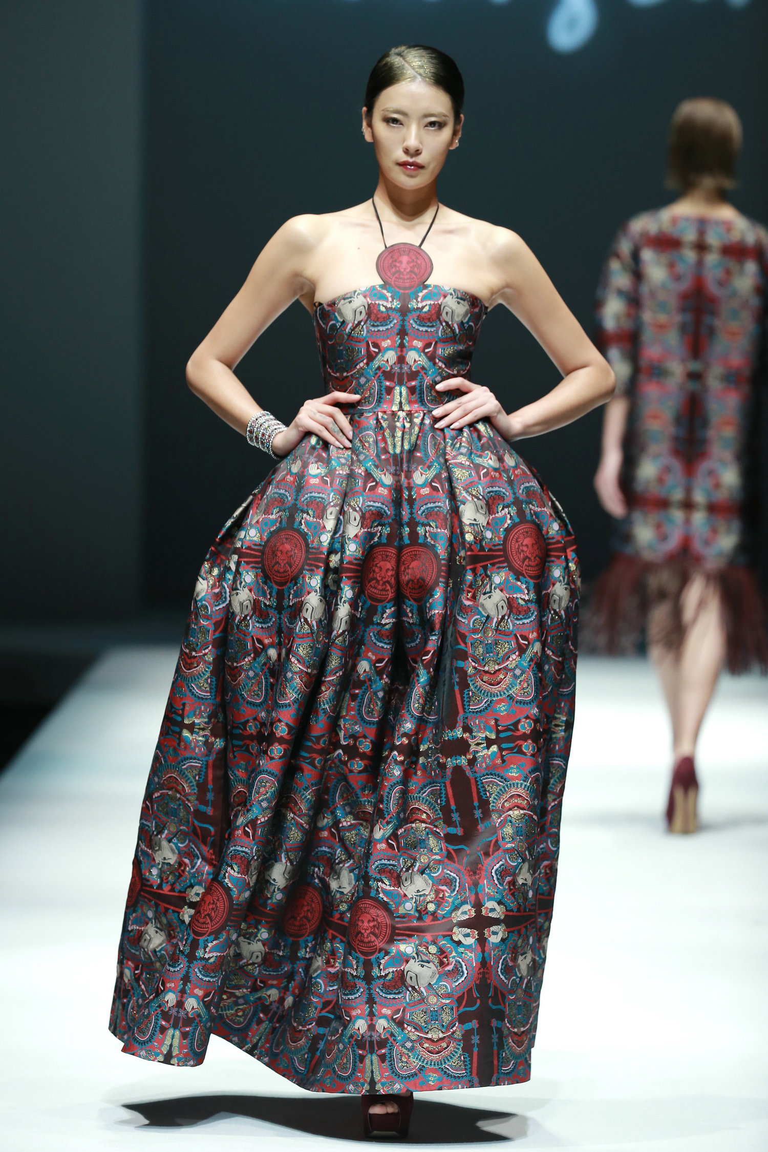 2016春夏系列中国国际时装周 Jinliang Lin·林进亮时装发布