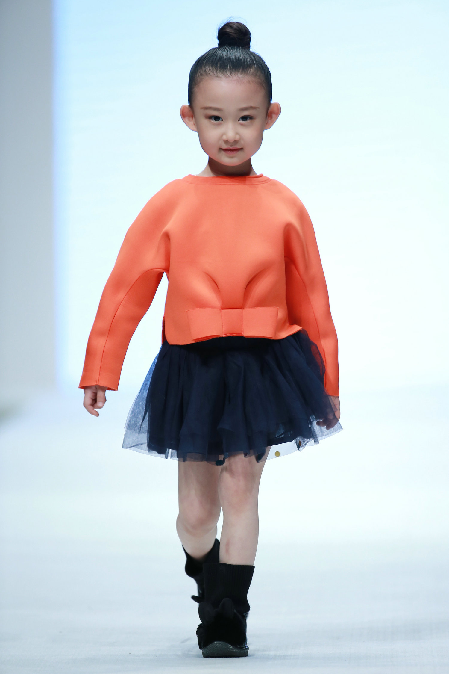 2016春夏系列中国国际时装周 小童星时尚秀