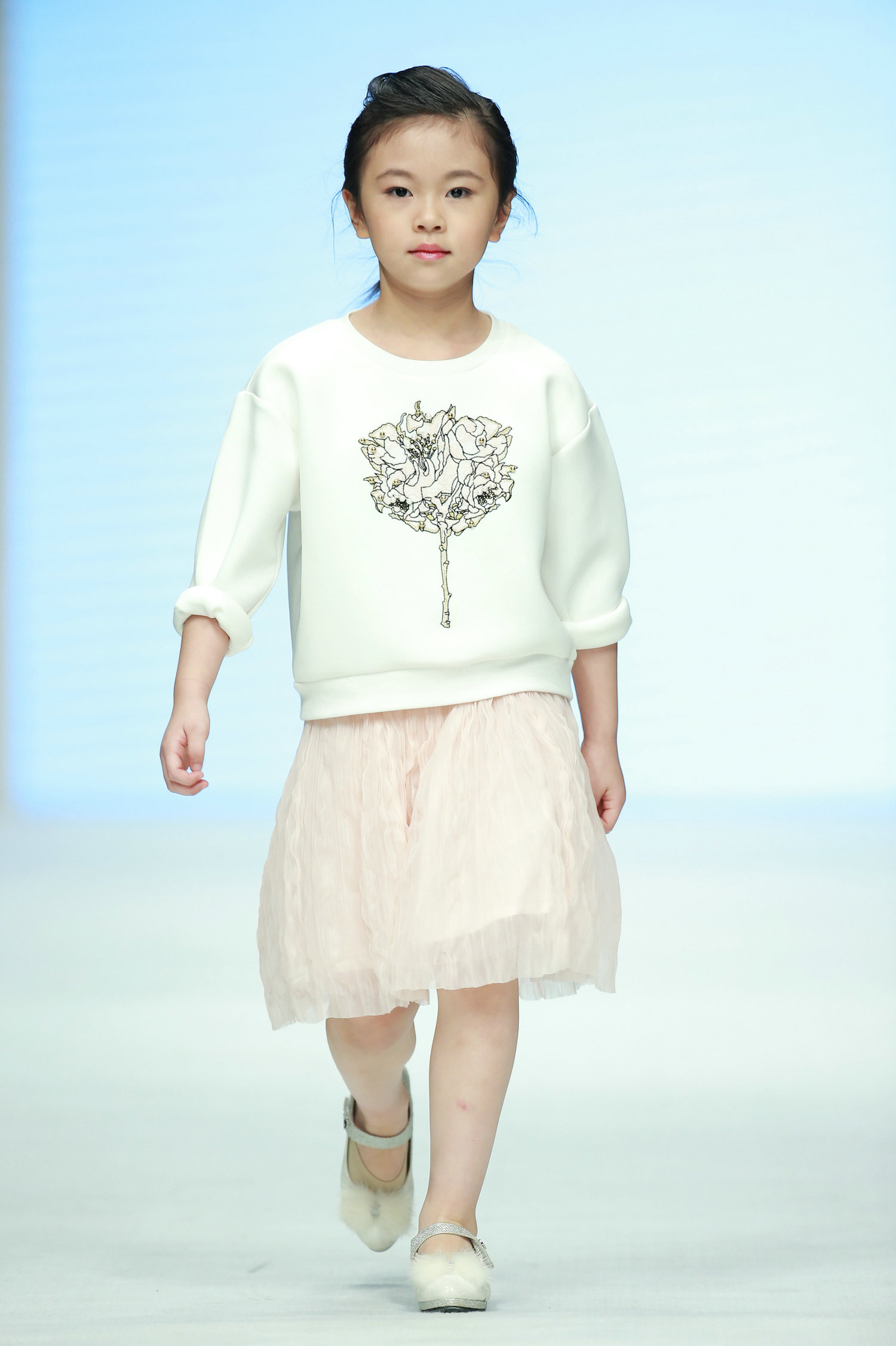 2016春夏系列中国国际时装周 小童星时尚秀