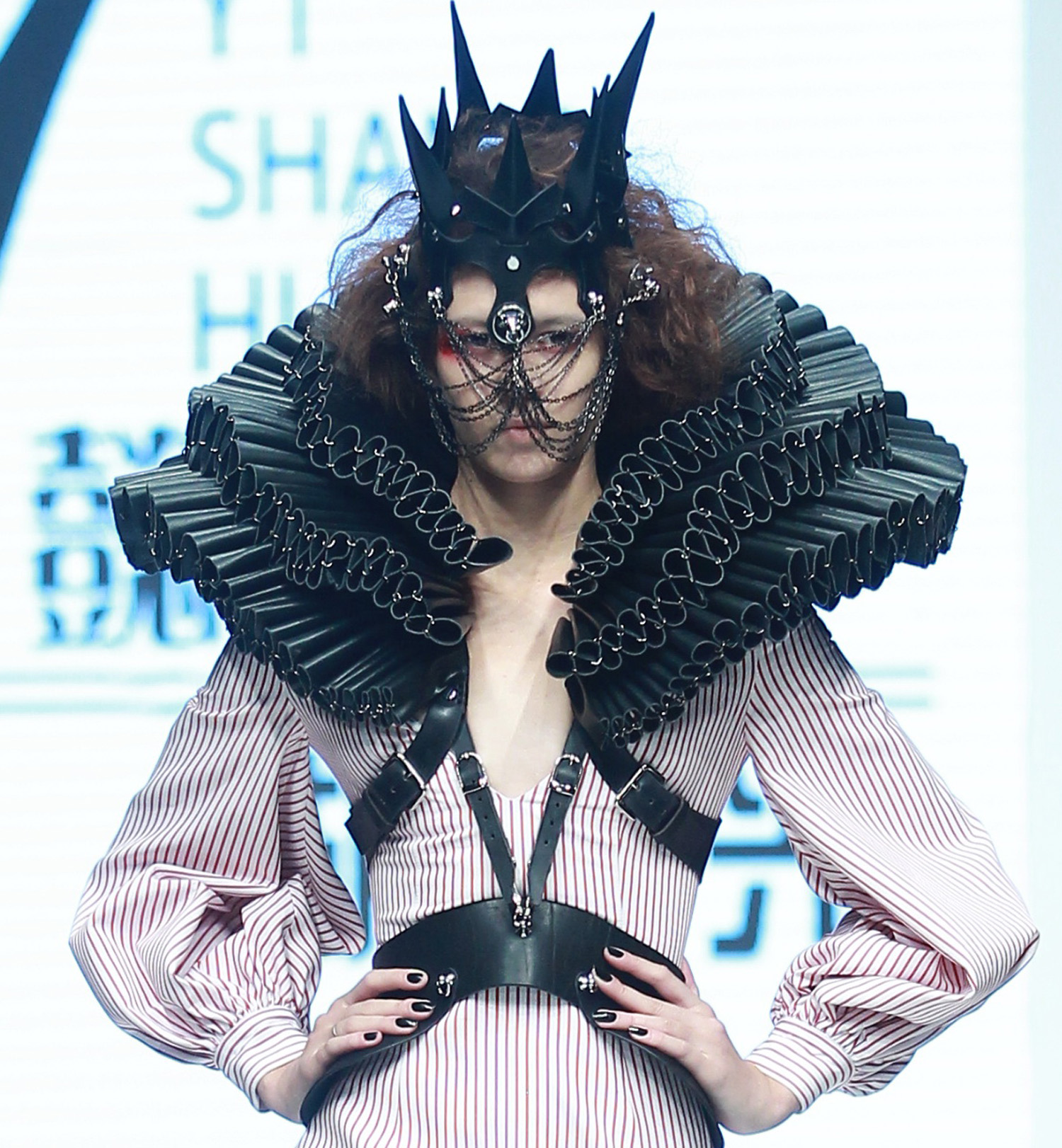 2016春夏系列中国国际时装周 Sheguang Hu·胡社光时装发布