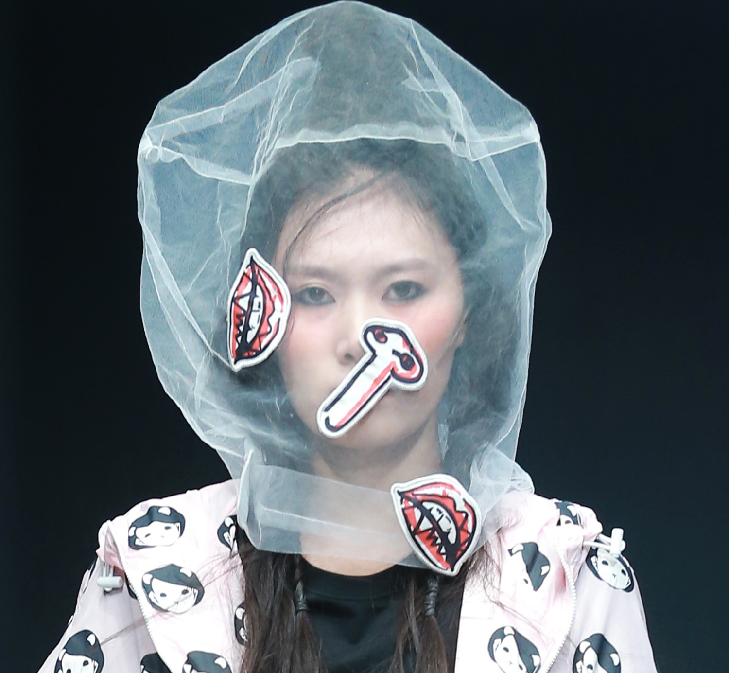 2016春夏系列中国国际时装周 ILOVECHOC·魏超潮流时装发布