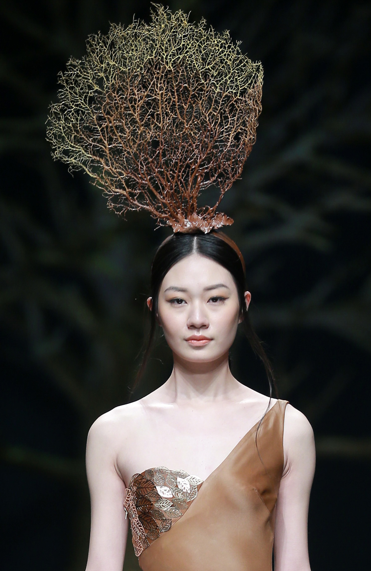2016春夏系列中国国际时装周 九五丝御·邓兆萍时装发布