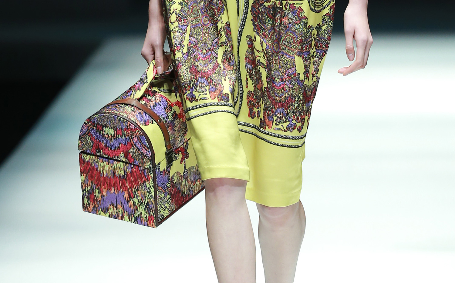 2016春夏系列中国国际时装周 Jinliang Lin·林进亮时装发布