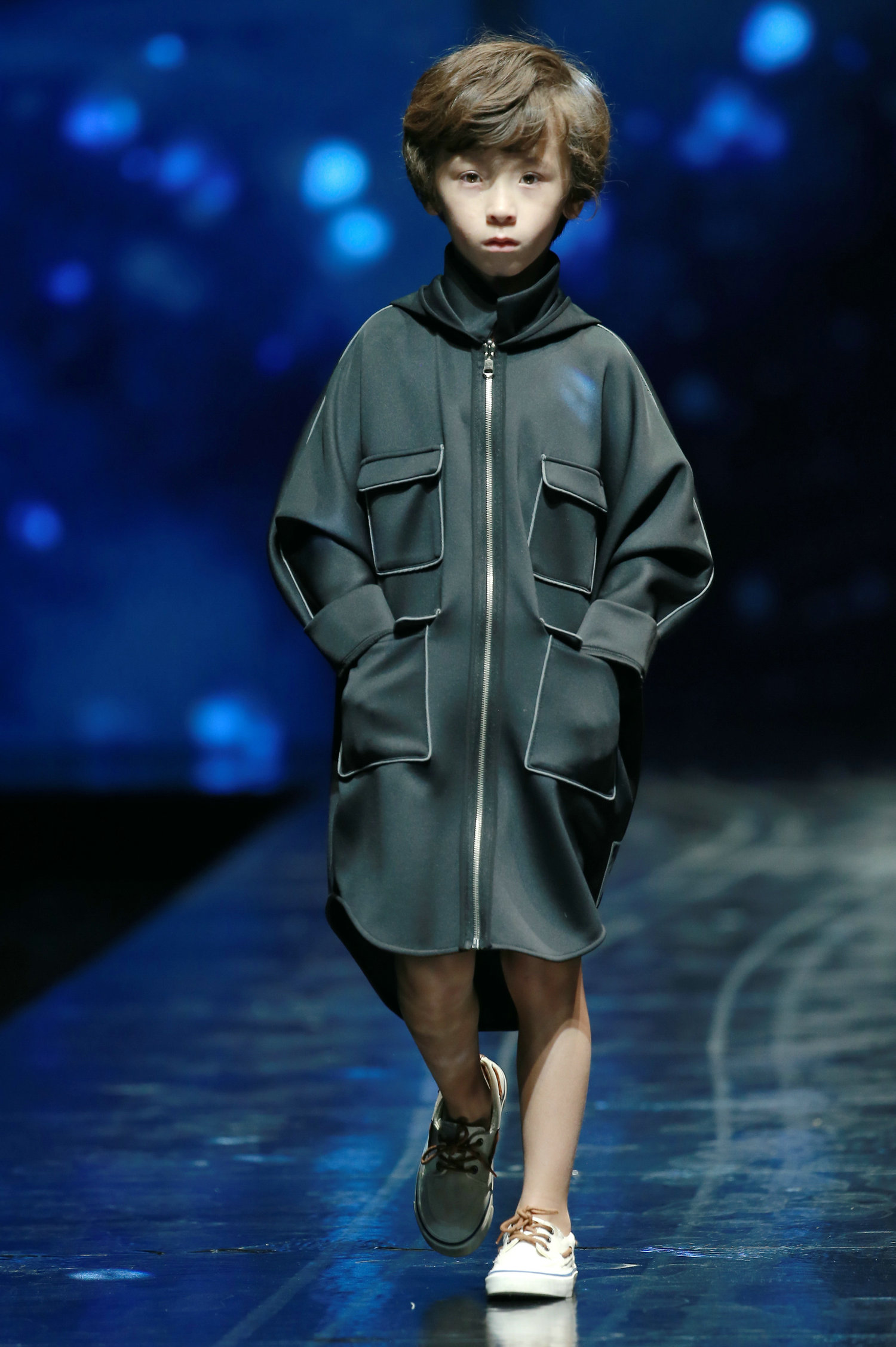 2016春夏系列中国国际时装周 星球大战系列刘嘉亲子装发布