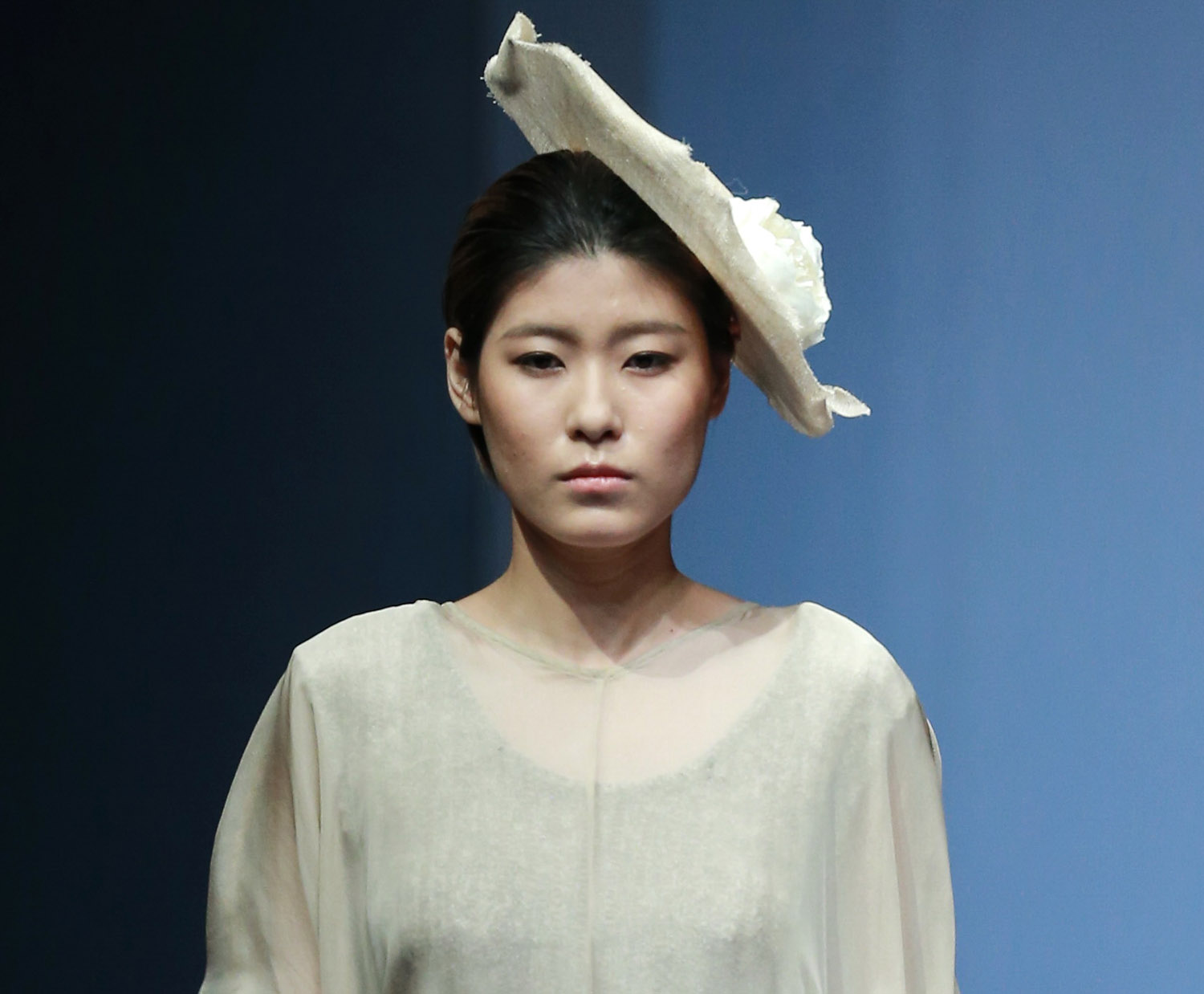 2016春夏系列中国国际时装周 理臻时装发布