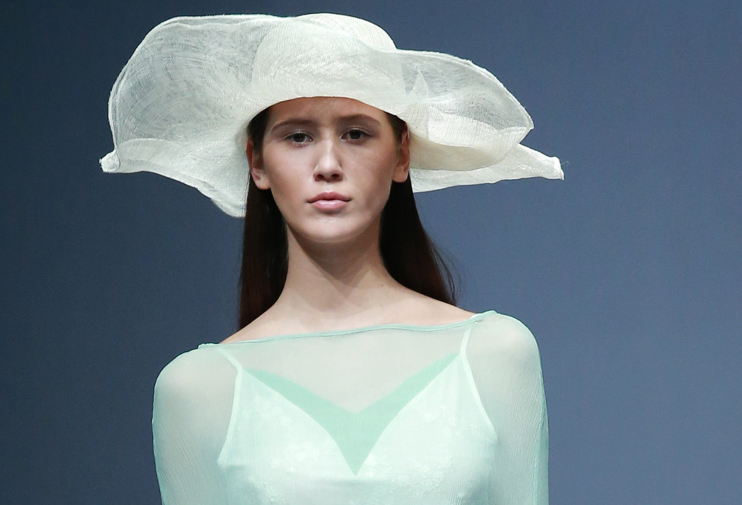 2016春夏系列中国国际时装周 理臻时装发布