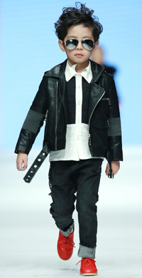 潮童星·童模风尚举行