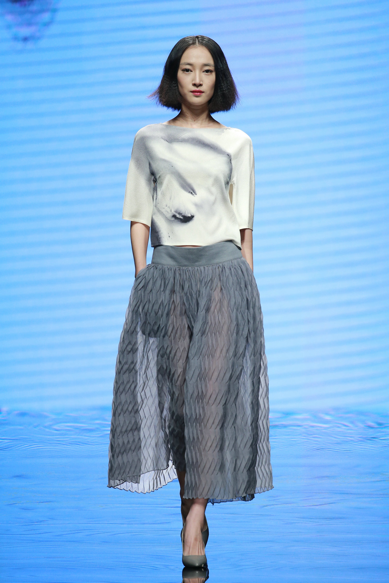 2016春夏系列中国国际时装周 飞梵逸爵·孙雪飞发布