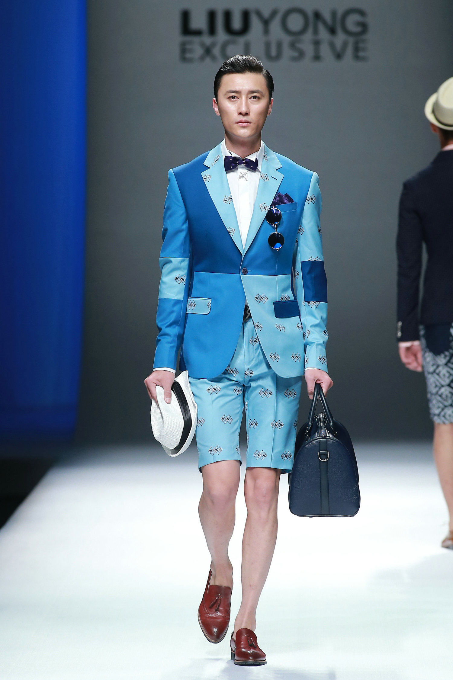 2016春夏系列中国国际时装周 亨利 赫伯特·刘勇私定作品发布