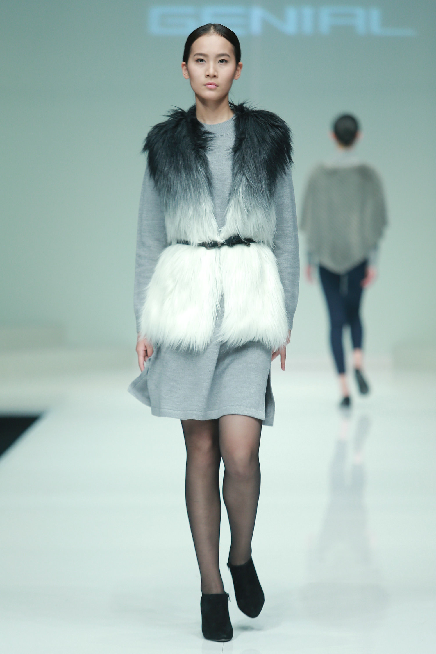 2016春夏系列中国国际时装周 锦霓杯·2015人造皮草时装设计大赛