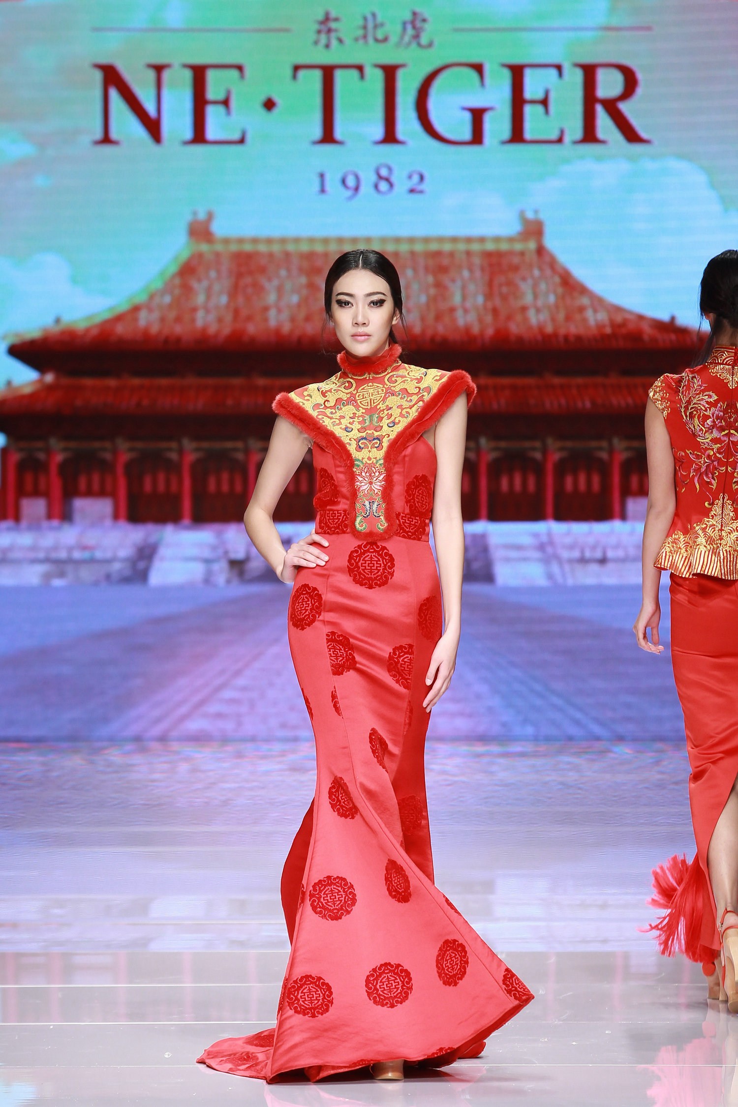 2016春夏系列中国国际时装周 NE&middot;TIGER 2016高级定制华服发布