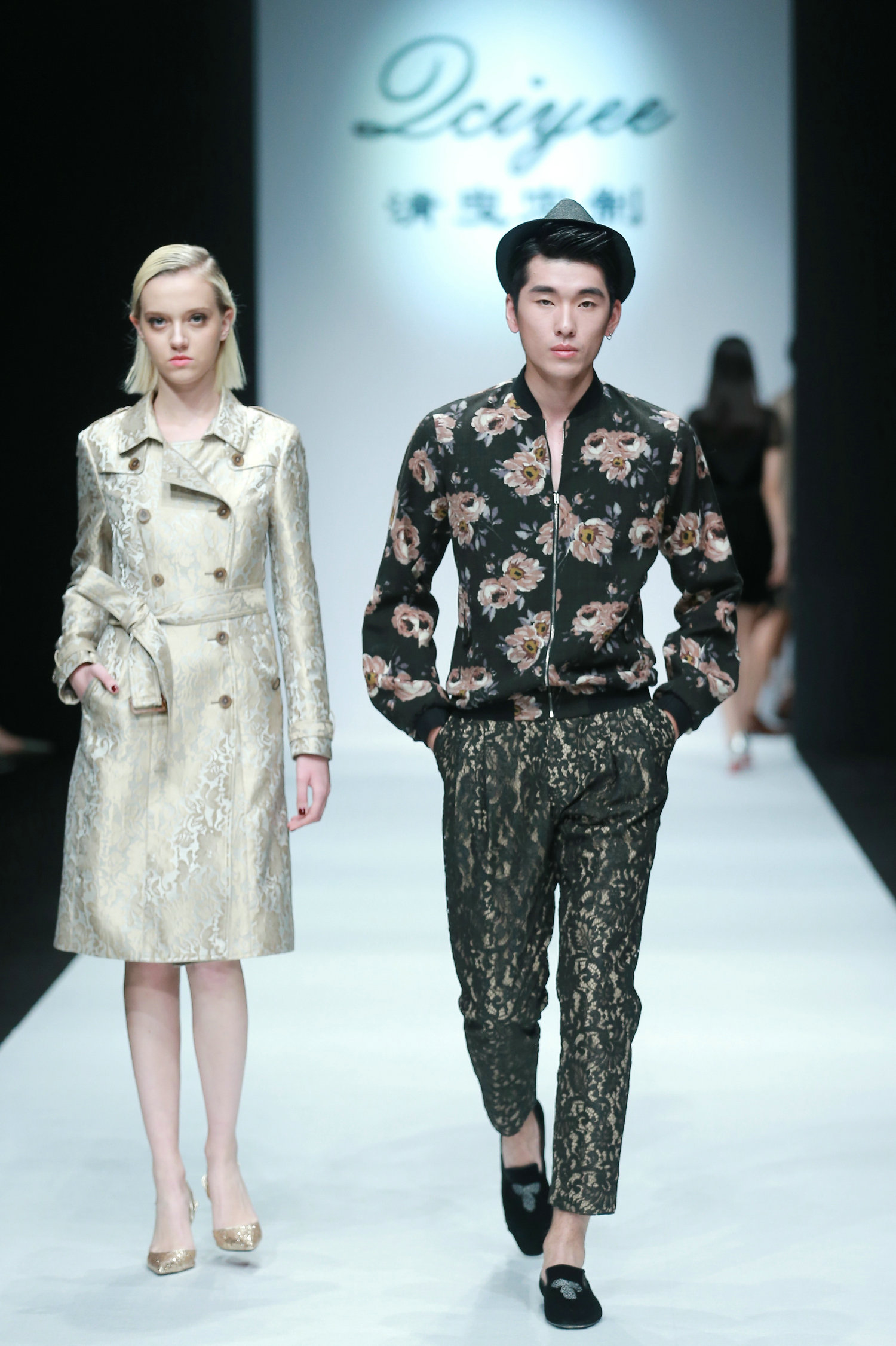 2016春夏系列中国国际时装周 清曳&middot;倩时装发布