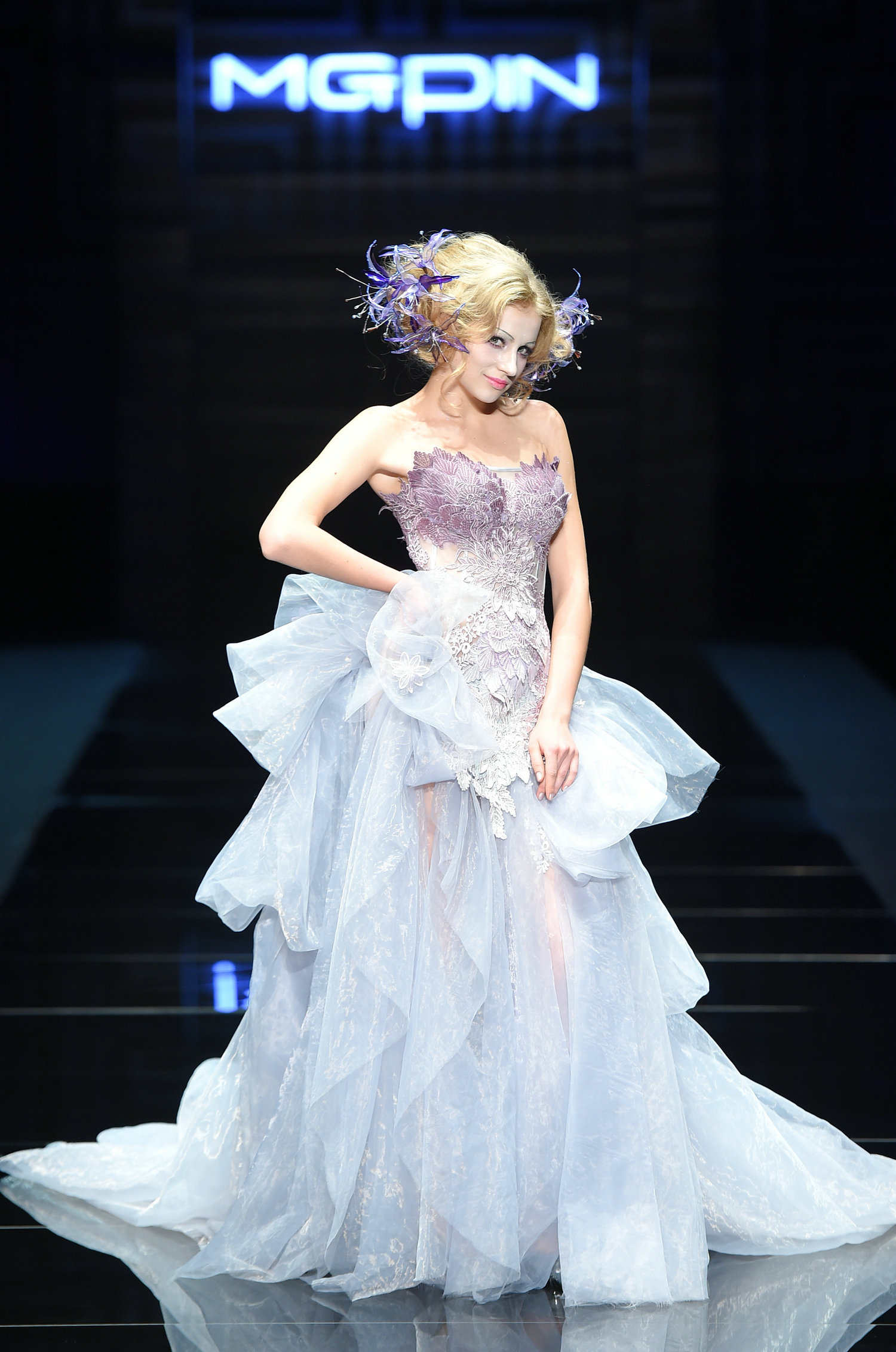 2016春夏系列中国国际时装周 毛戈平&middot;2016MGPIN彩妆造型趋势发布