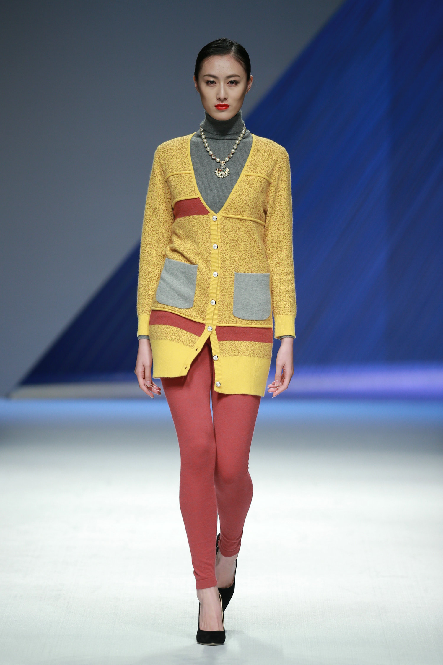 2016春夏系列中国国际时装周 蕾沃尔·庄淦然时装发布