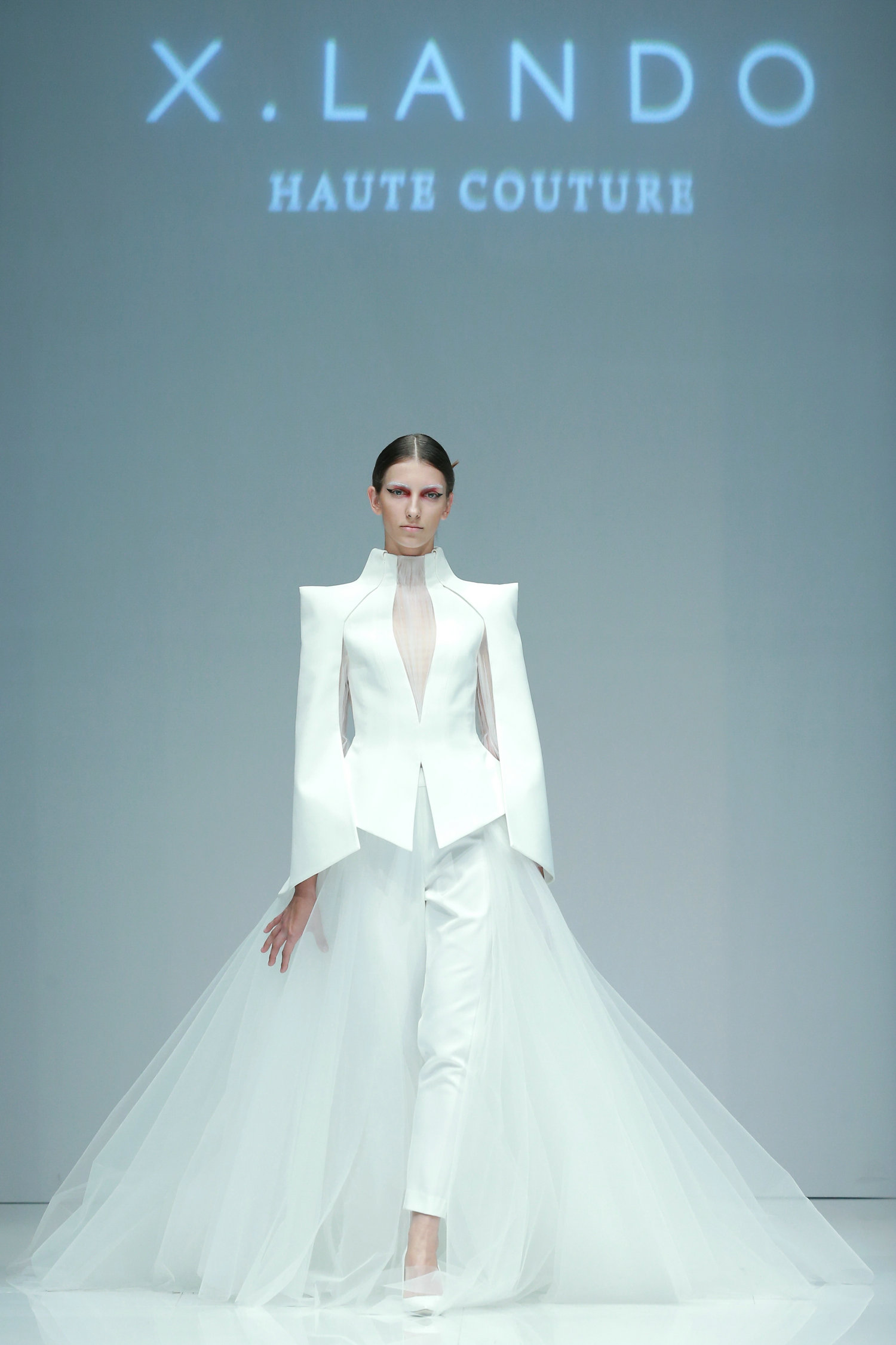 2016春夏系列中国国际时装周 中国Buyer & AlexanderTZhao&middot;赵涛 XLANDO&middot;梦阳作品发布