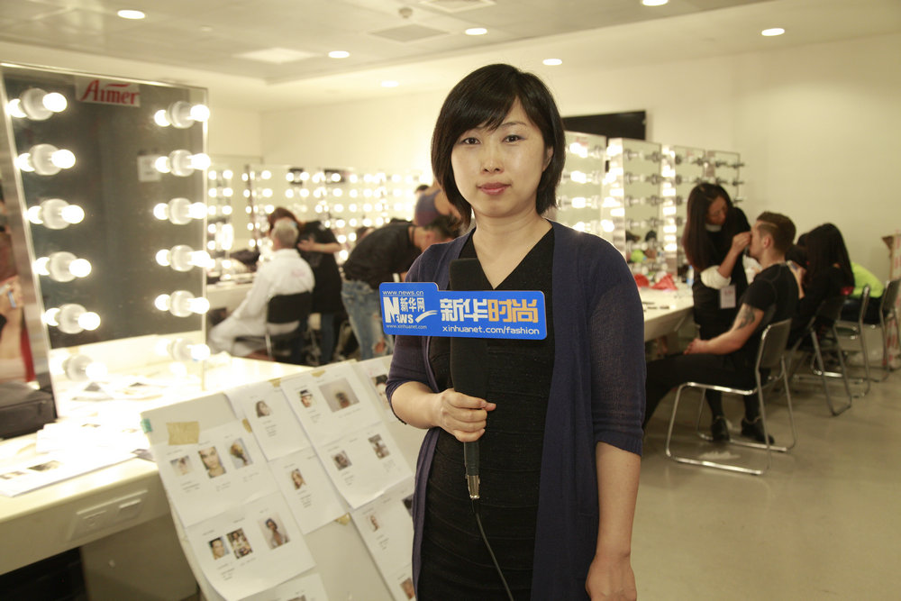 云海潮系列设计师陈雪梅接受新华时尚采访