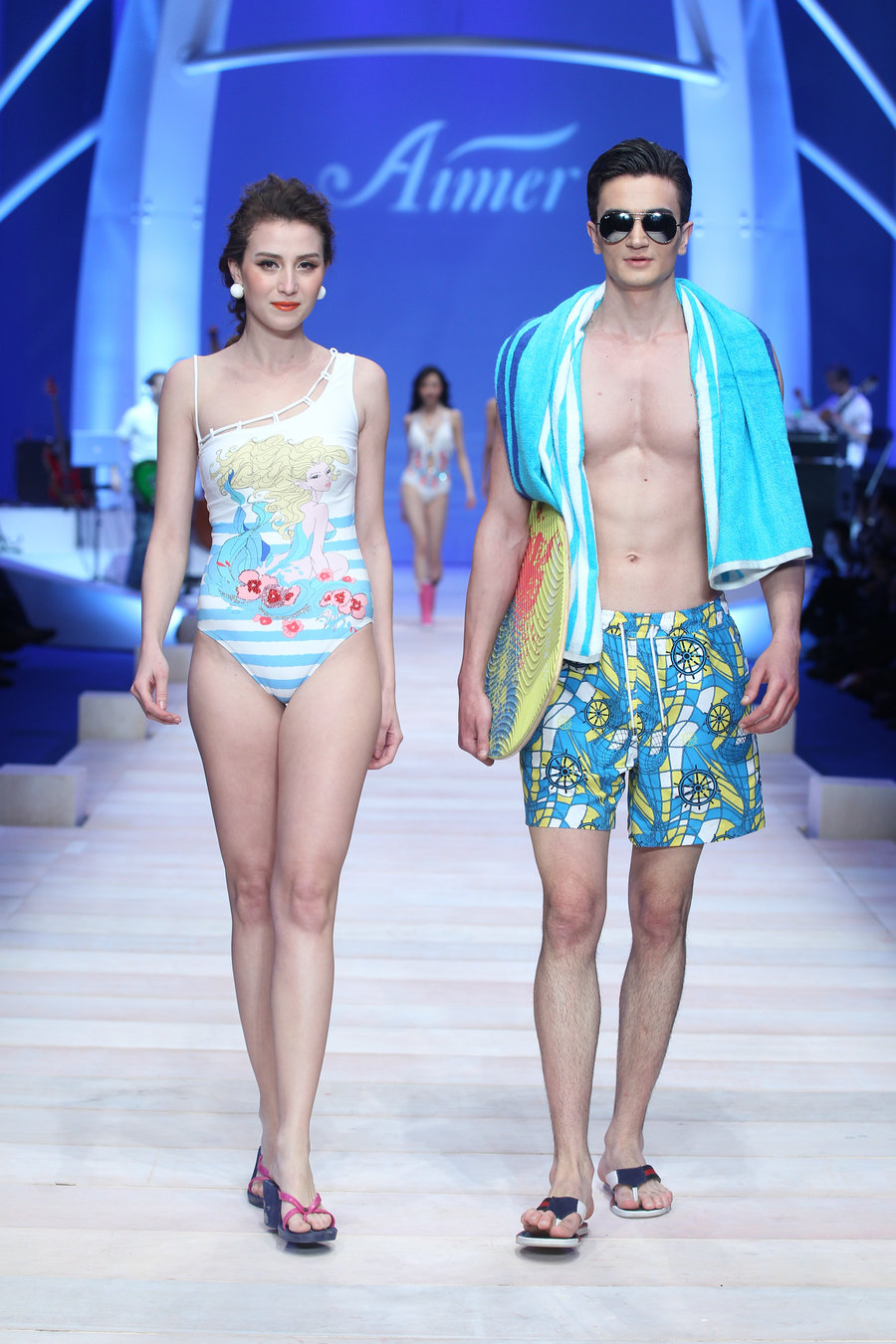 爱慕2012泳装秀--“浪漫水手”系列