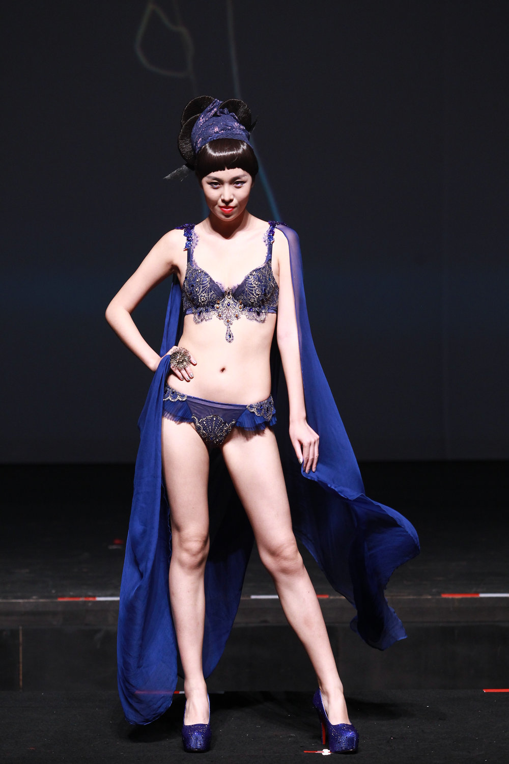 2015爱慕爱的传奇发布会-思海梦系列